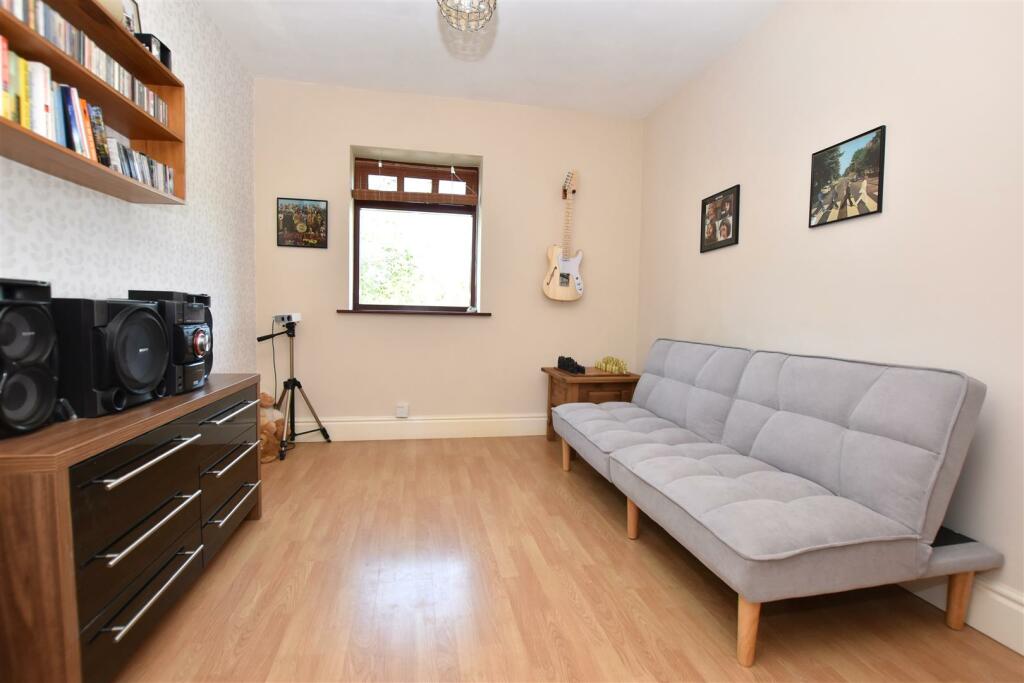 Study - Sitting Room .JPG