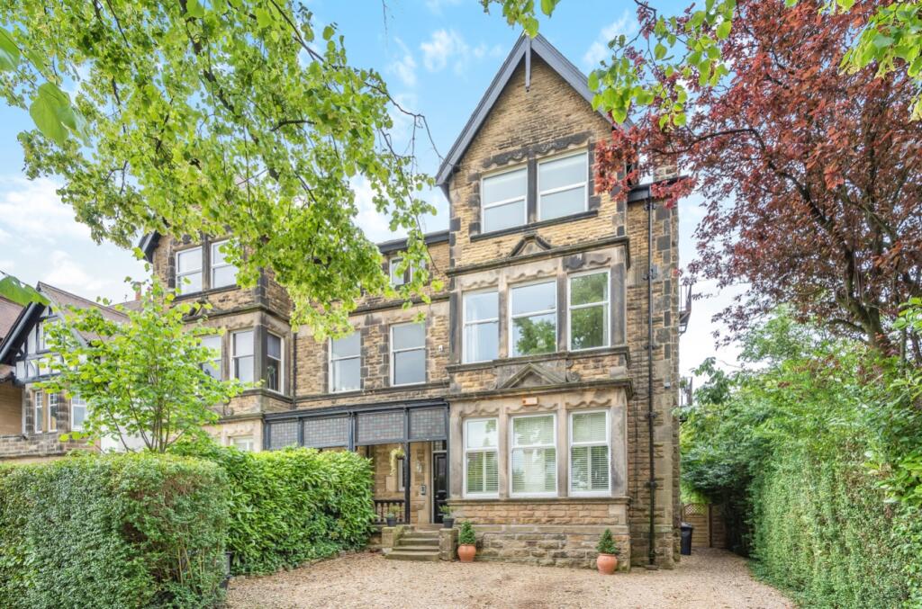 EweMove Harrogate Property Front