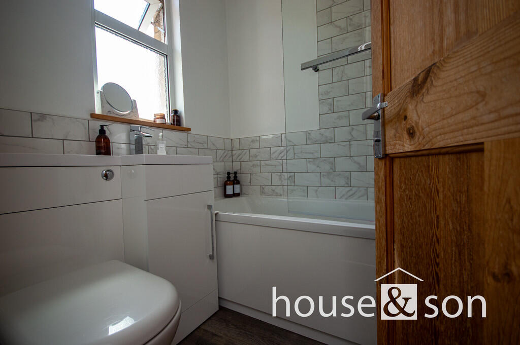Bathroom2