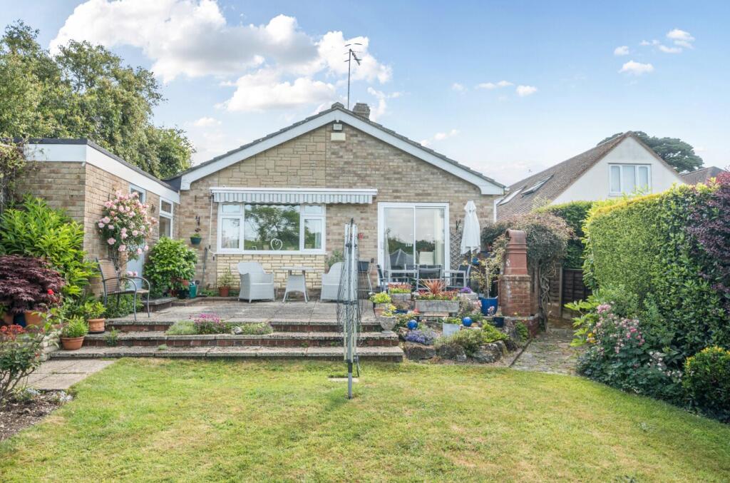 1298544-57-683046...