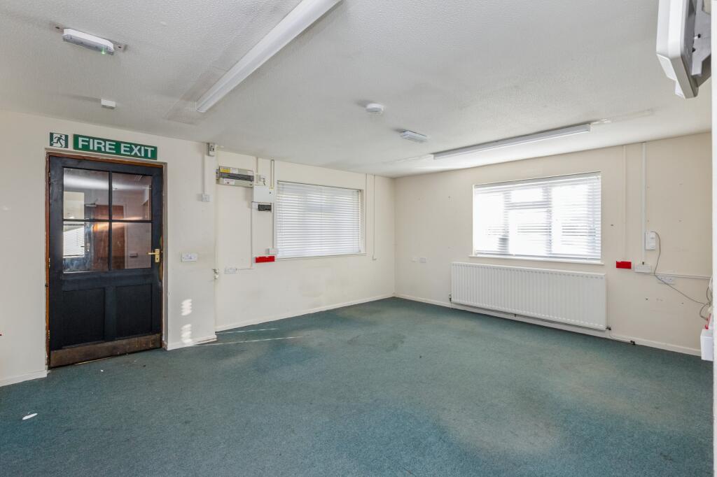 4 Woodhouse Court, Stantonbury, Milton Keynes MK14 6GB