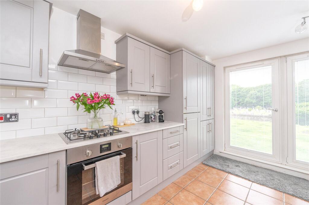 Kitchen Alt
