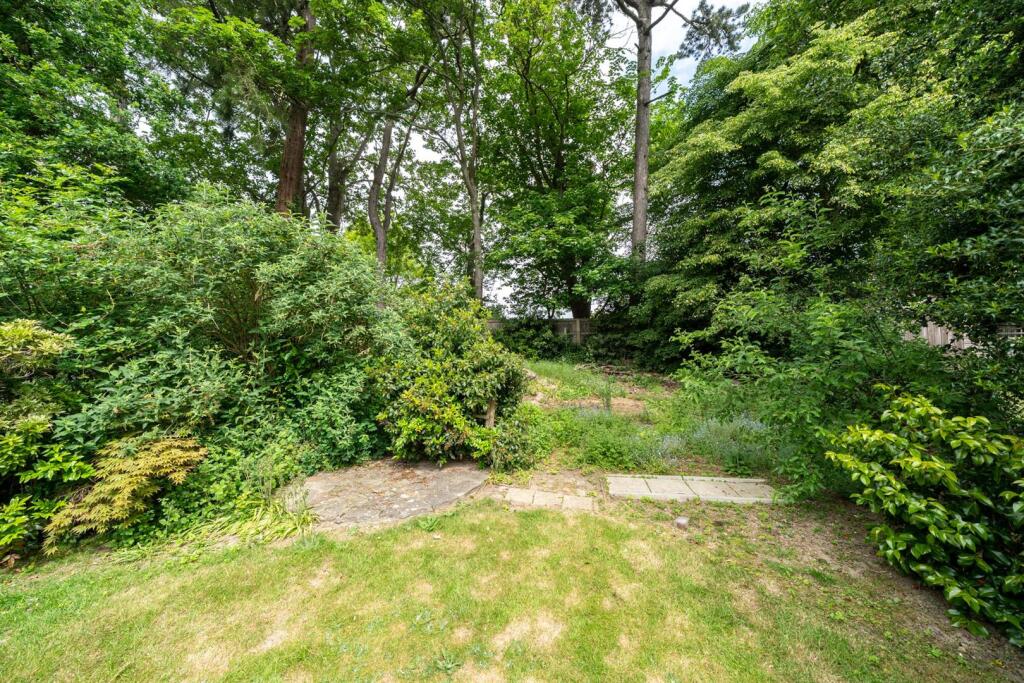 98-Kenilworth-Drive-02863.jpg