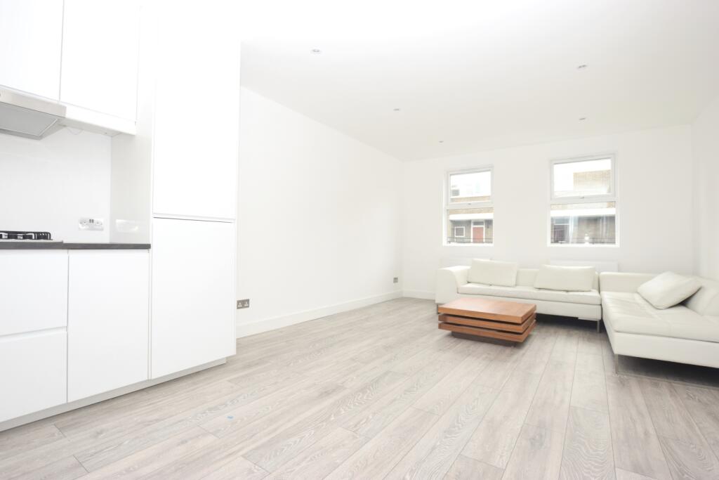 Reception/Kitchen