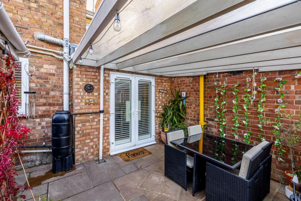 86 St Thomas¿s Road (Spalding)-11