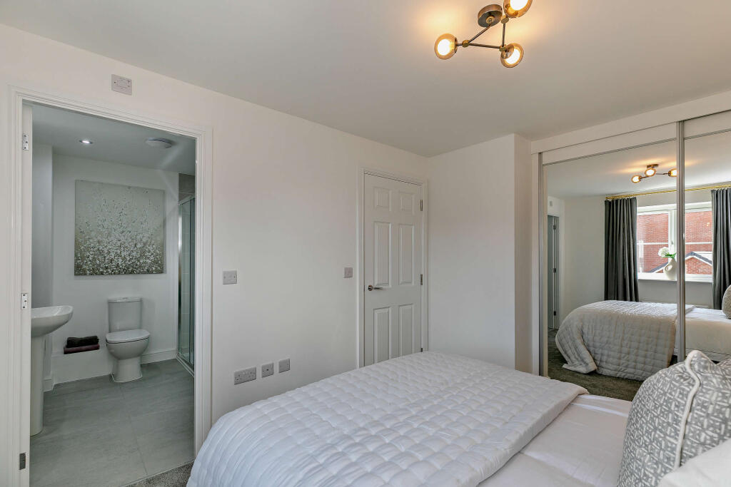 Main Bedroom