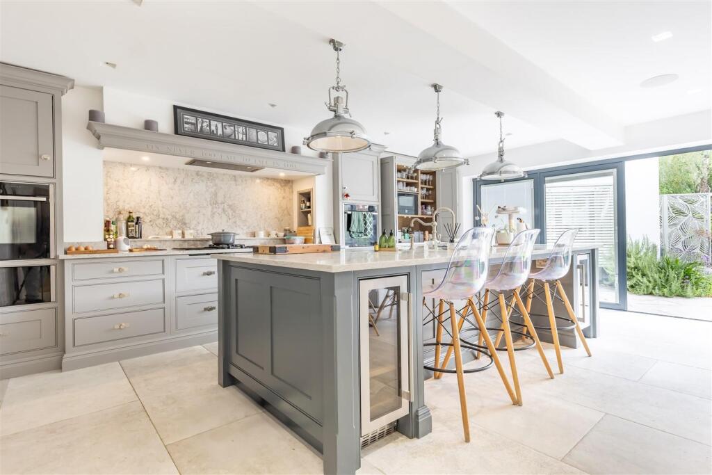 Mc Nair  Kendal (8).jpg