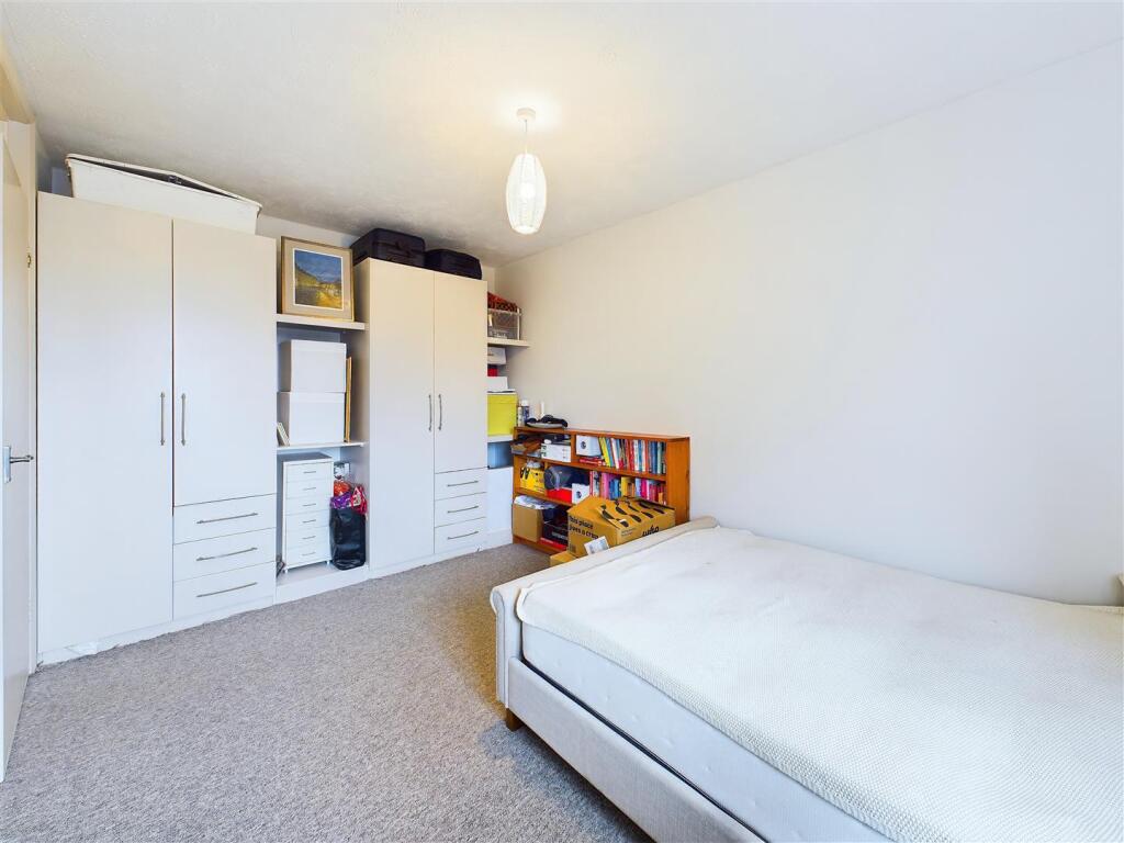 Bedroom 1-2
