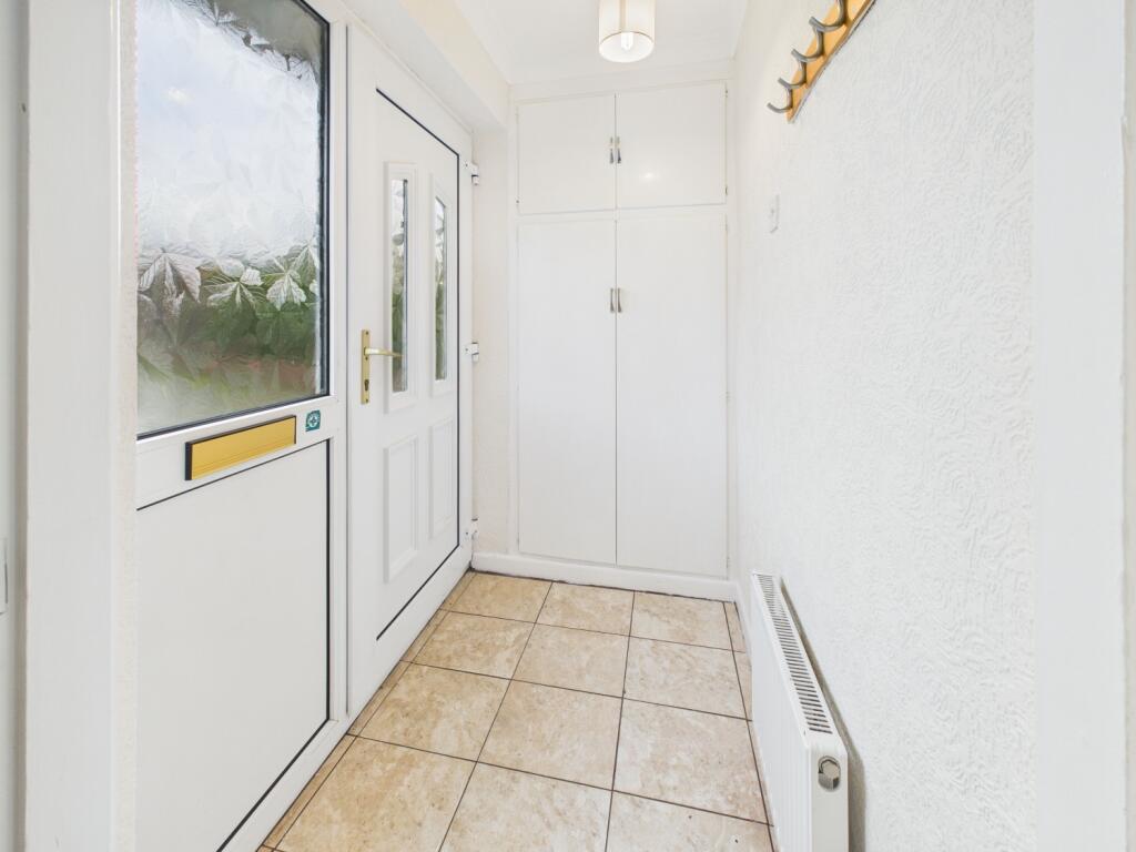 CAM02093G0-PR0061-STILL017