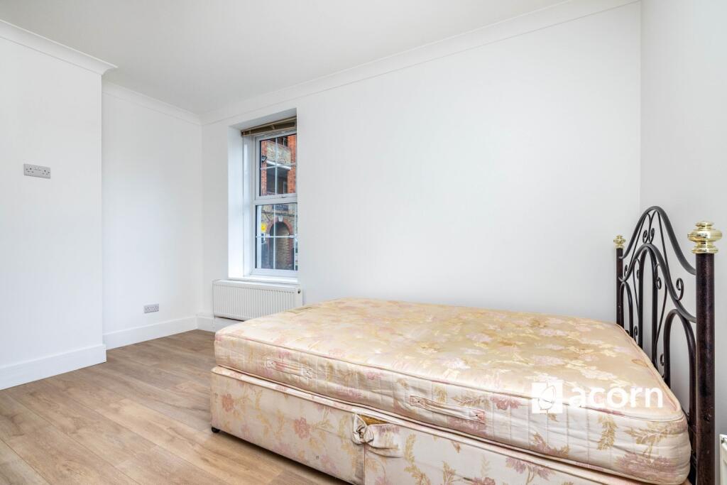 Bedroom 2 (2)