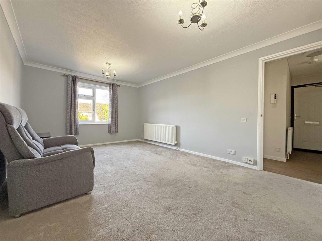 Living Dining Room.jpg