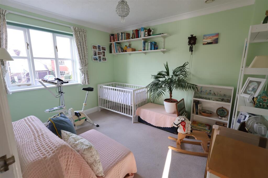 bedroom 3.JPG