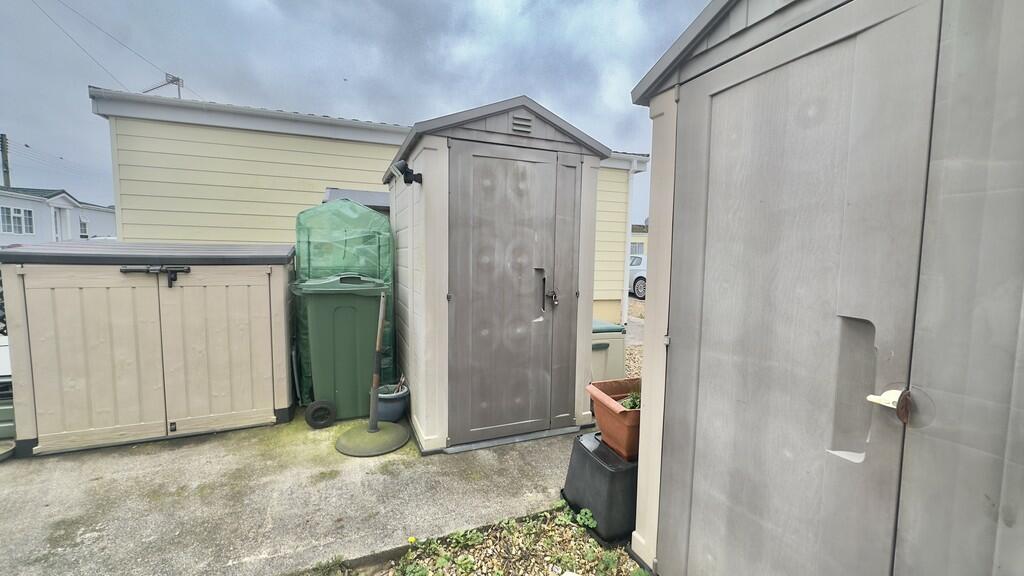 A65779CF-D77B-40A...