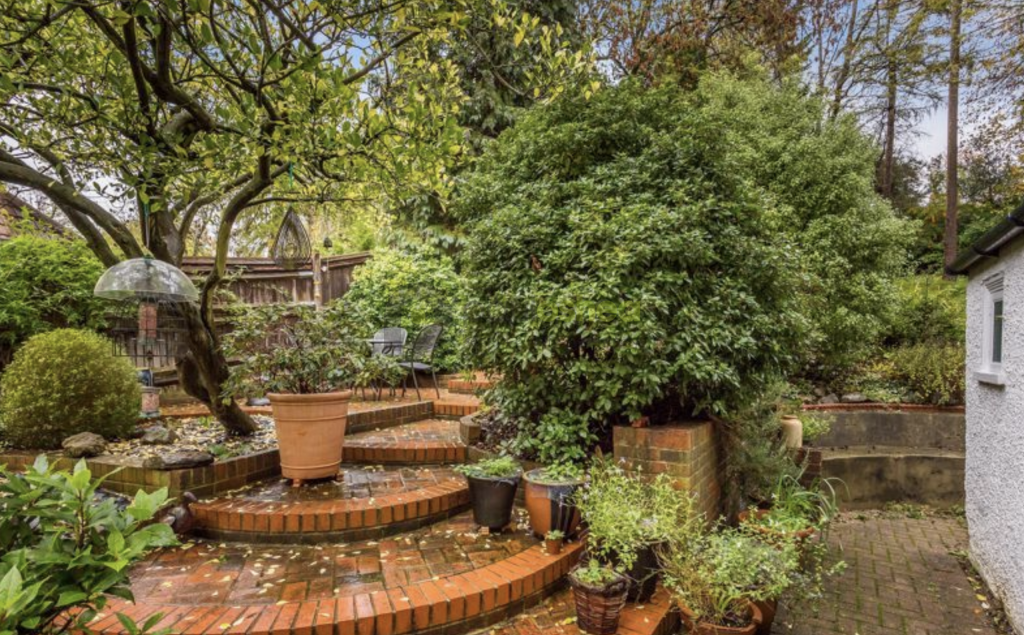 52 Foxley Lane2024-04-22 at 14.35.54