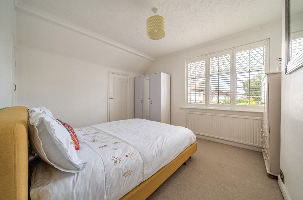 10-681cf0f1a3a1c-...