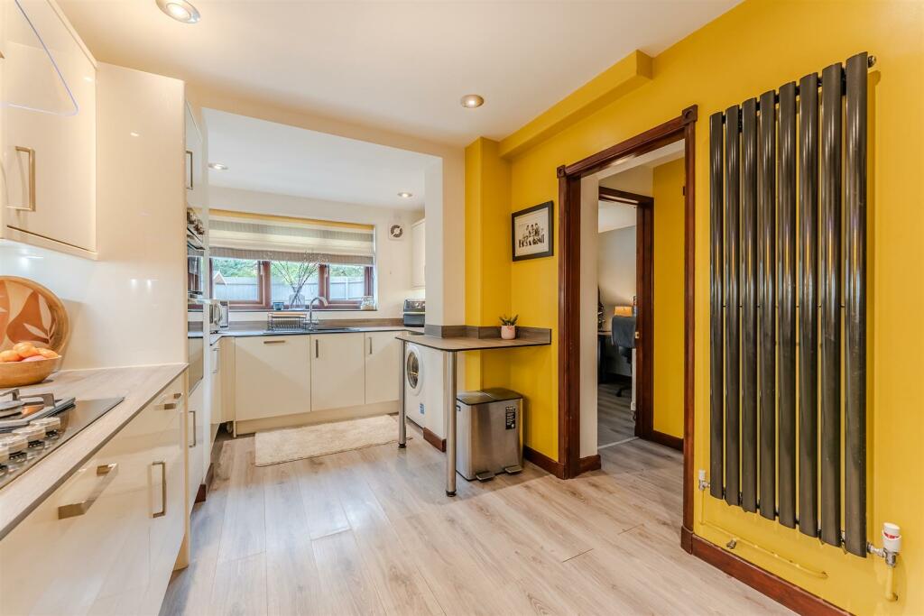 Kitchen/Breakfast Room