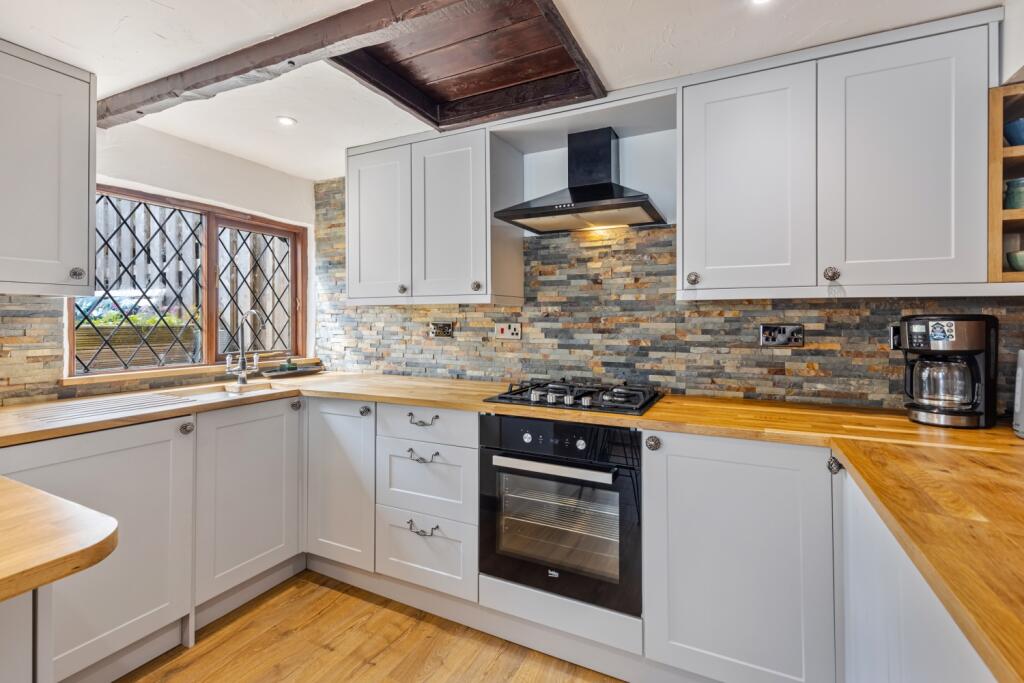 A10 - 393 Totnes Road Paignton - 250425