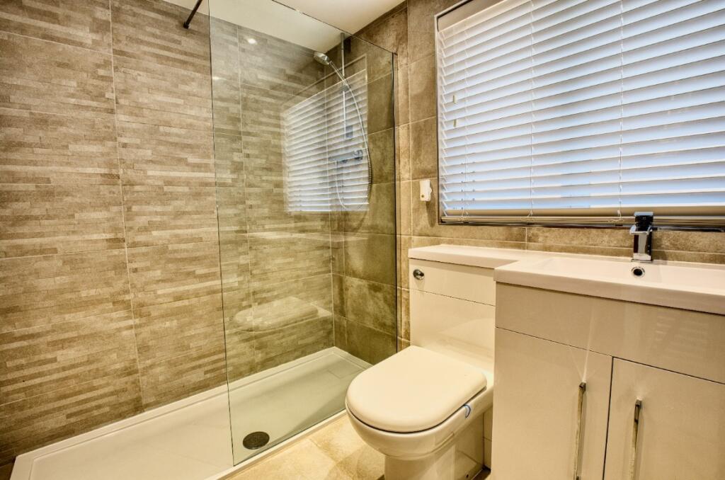 Family Shower Room