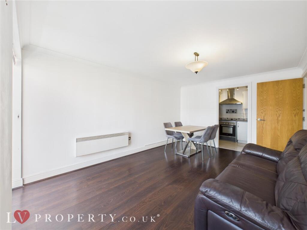 CAM05016G0-PR0074-STILL003 - Copy.jpg