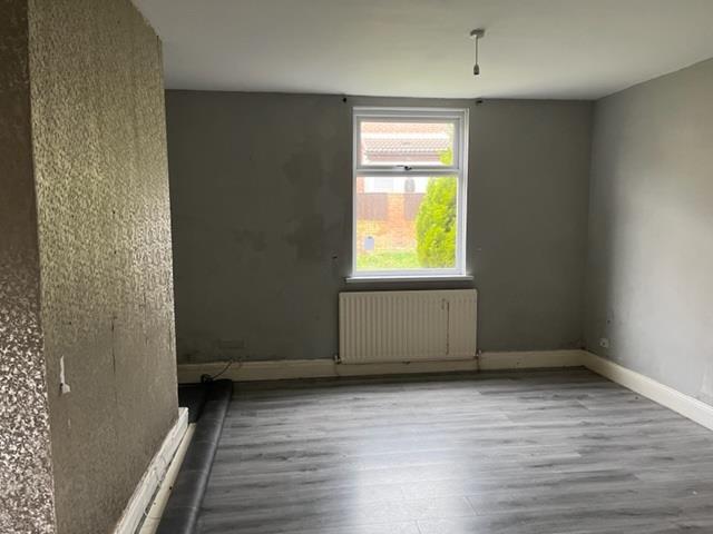 Living room2.jpg