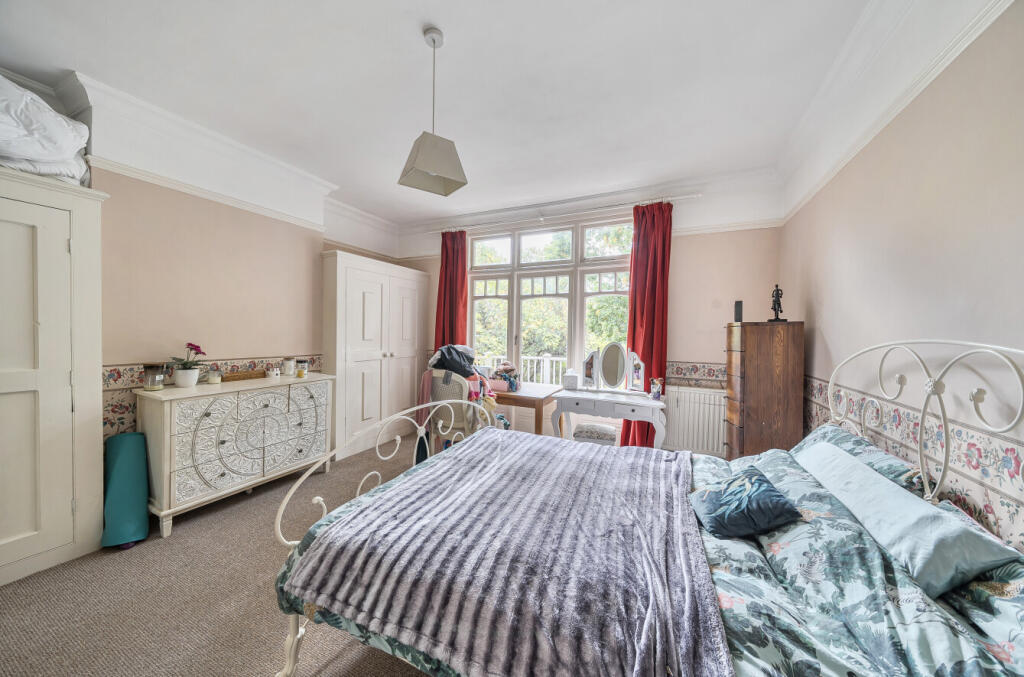 1364094-1-68e69e7...