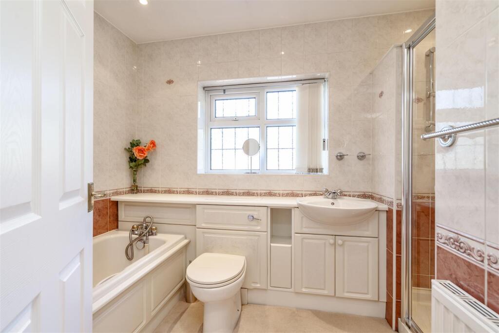 76 Woodlea Drive_7.jpg