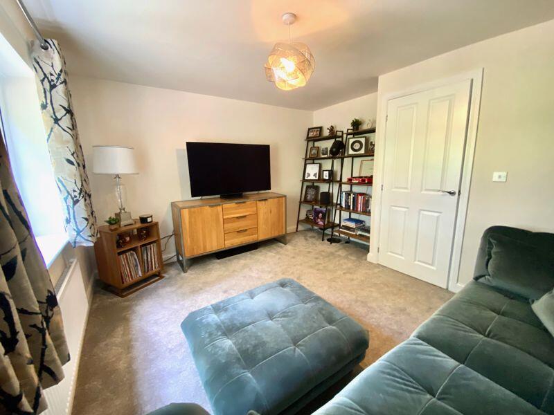 Lounge (First Floor)