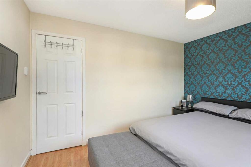 Bedroom One (2)