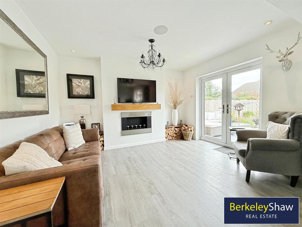 Kitchen/Breakfast/Family Room