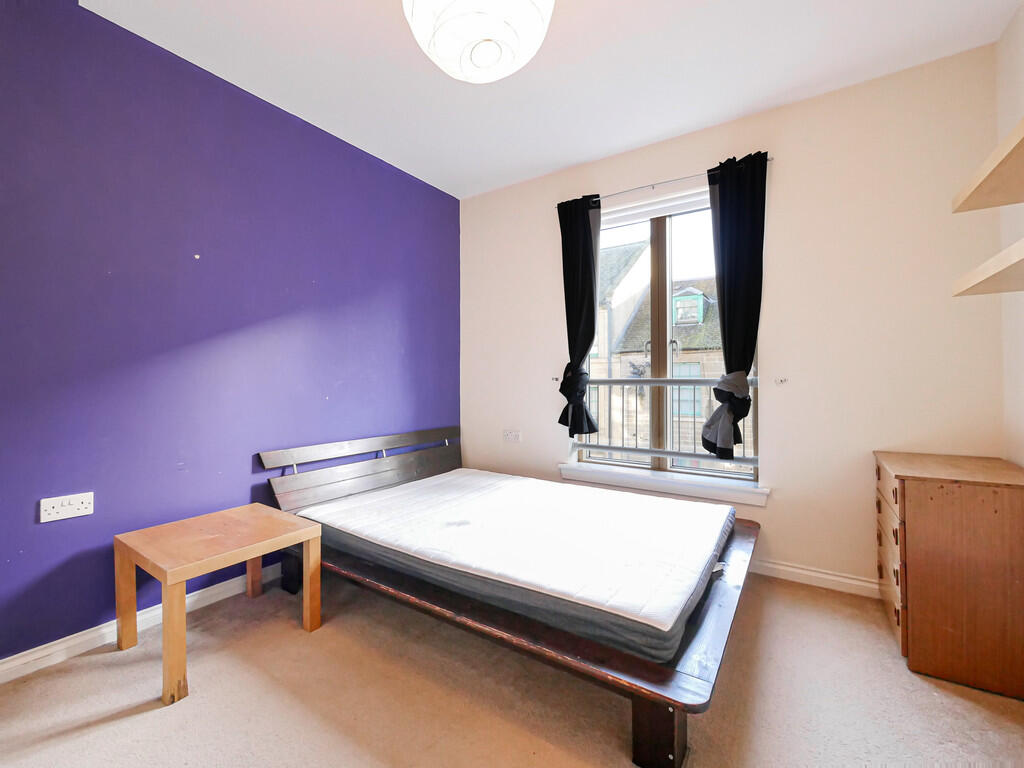 Bedroom 2-1