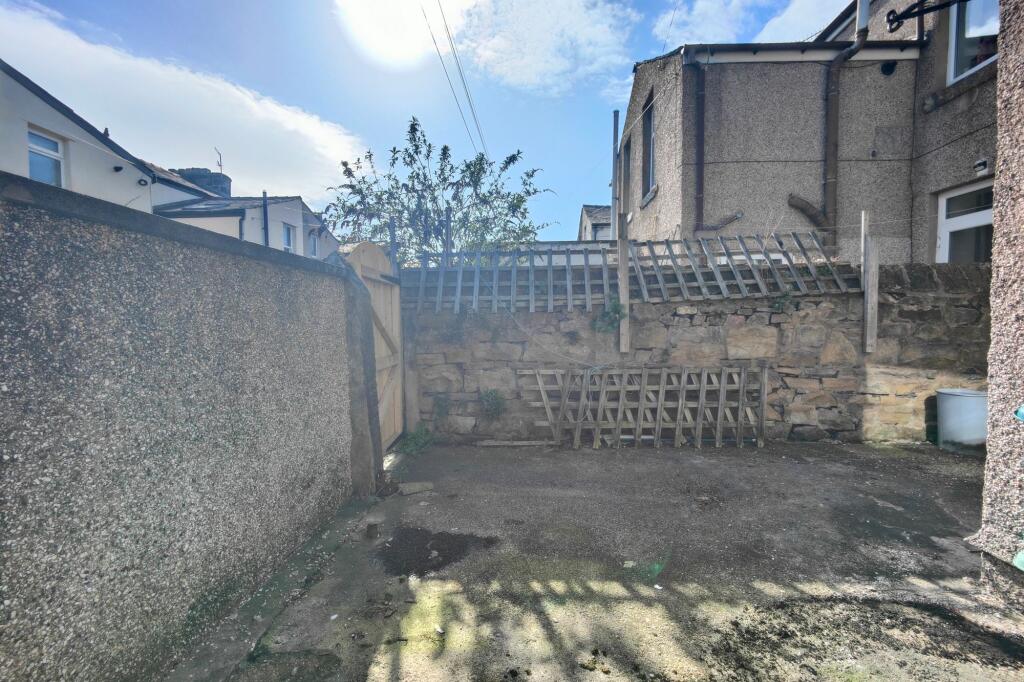 Sunny Rear Yard