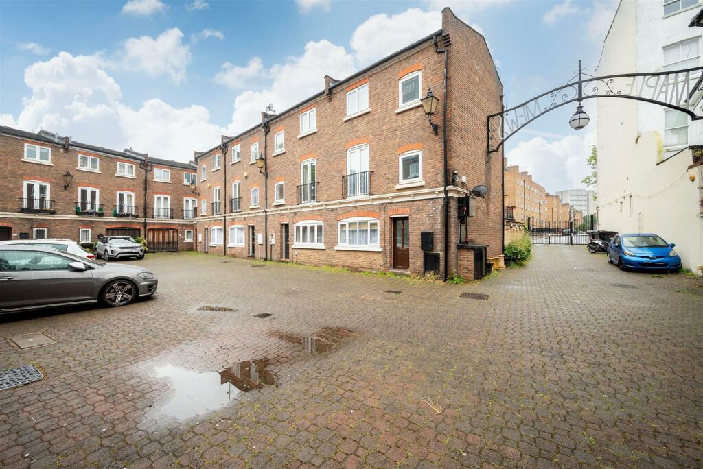 Exterior 1 - Maple Mews.jpeg