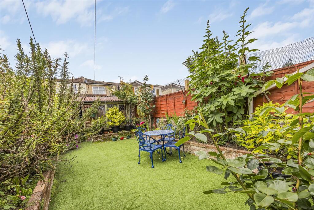 276 Laburnum Grove, Copnor-PorticoMarketing-O&#39;Hara