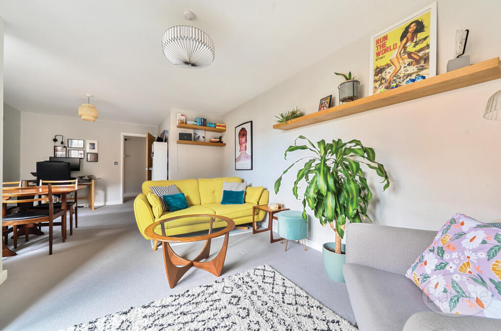 242a2bdd-89f5-4ca...