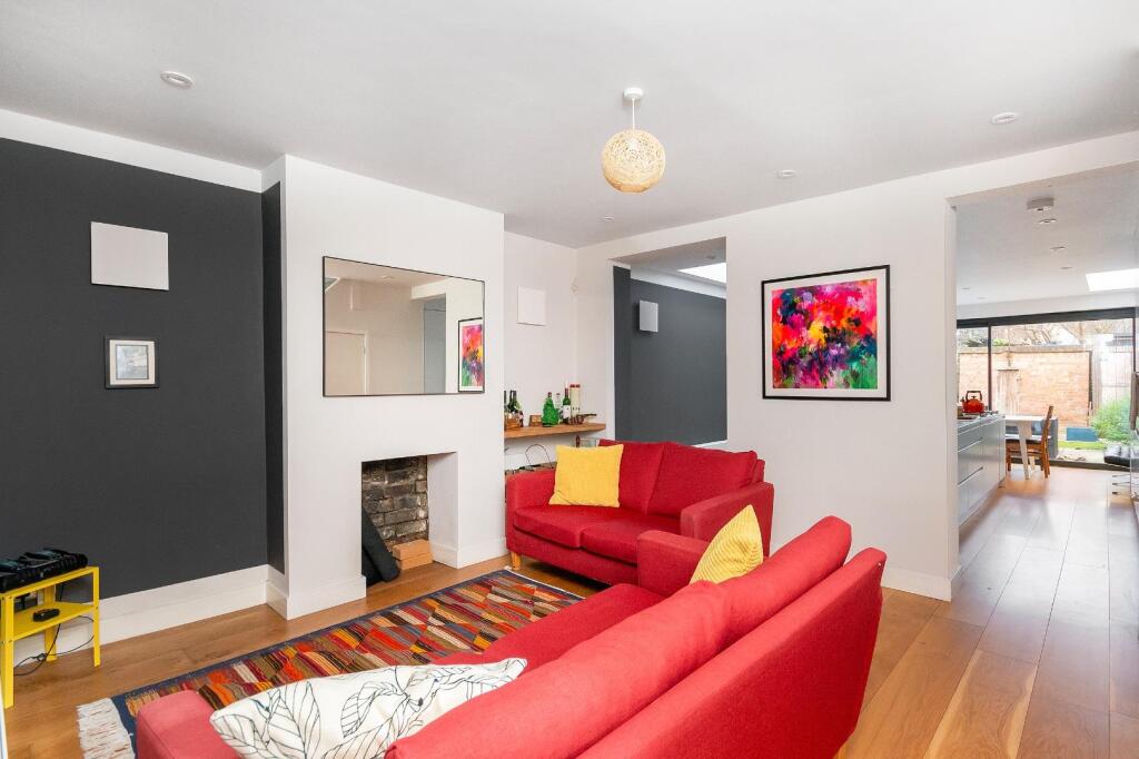 6S2AAD - Reception B.jpg