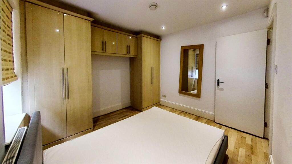 Chiltern-Street-Bedroom(2).jpg