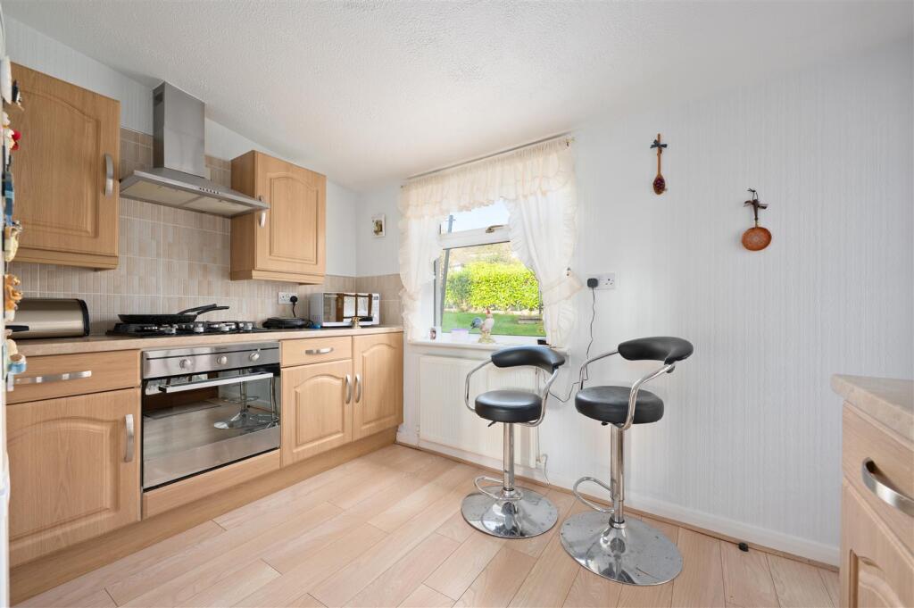 50CarnockRoad019.JPG