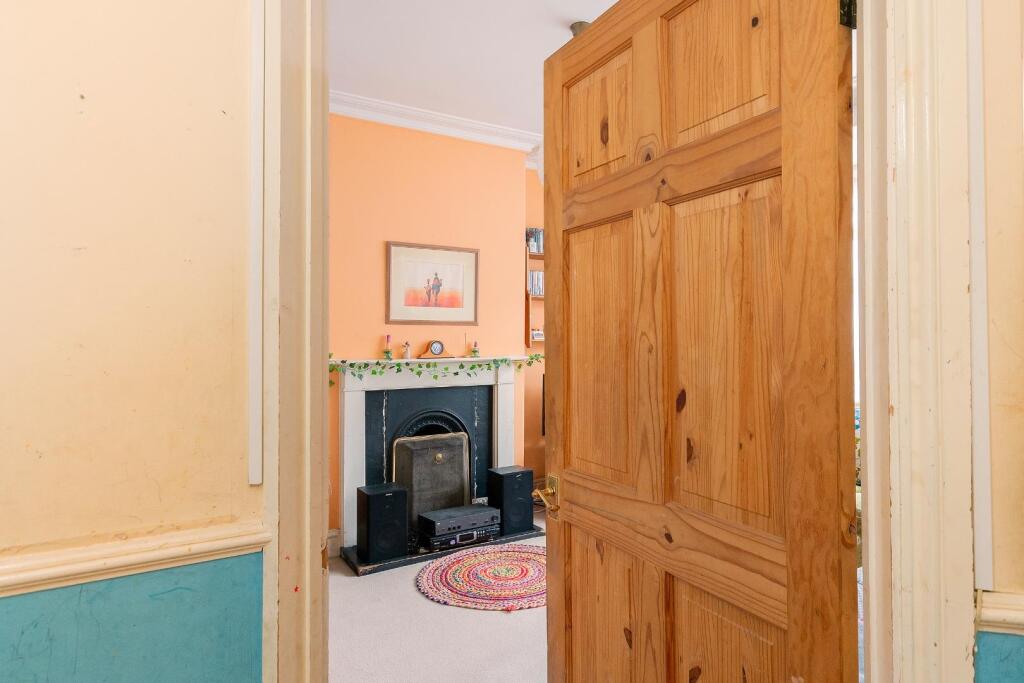 2B2REN - Living Room F.jpg