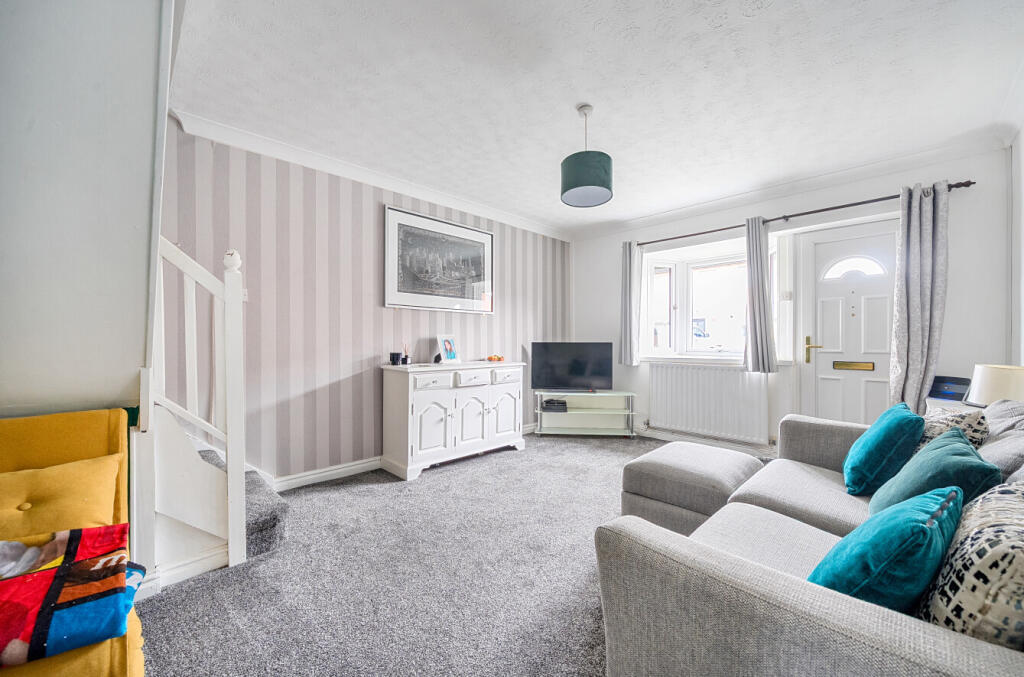 1319656-2-6864fb9...