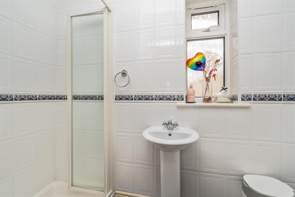 233 Ulverly Green Road_17.jpg