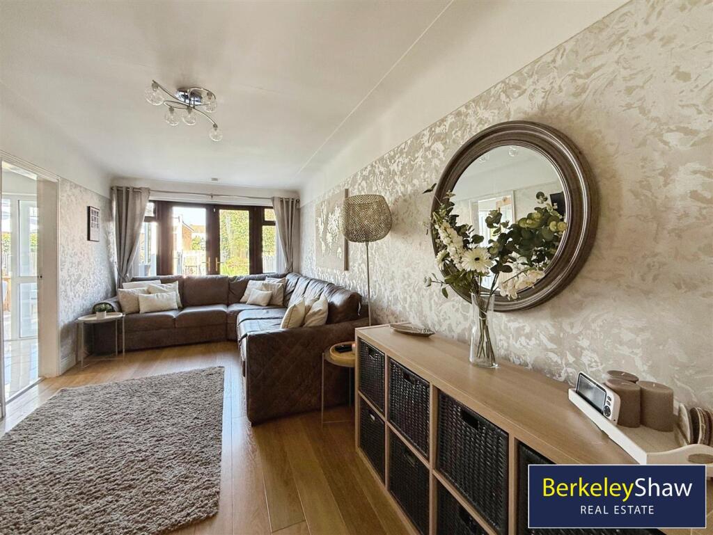 Dining/2nd Reception