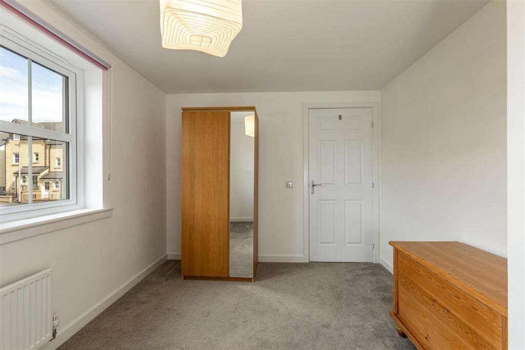 38 Knoll Park Galashiels 30.JPG