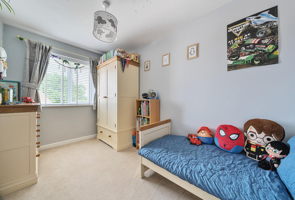 1326112-6-6874ee7...