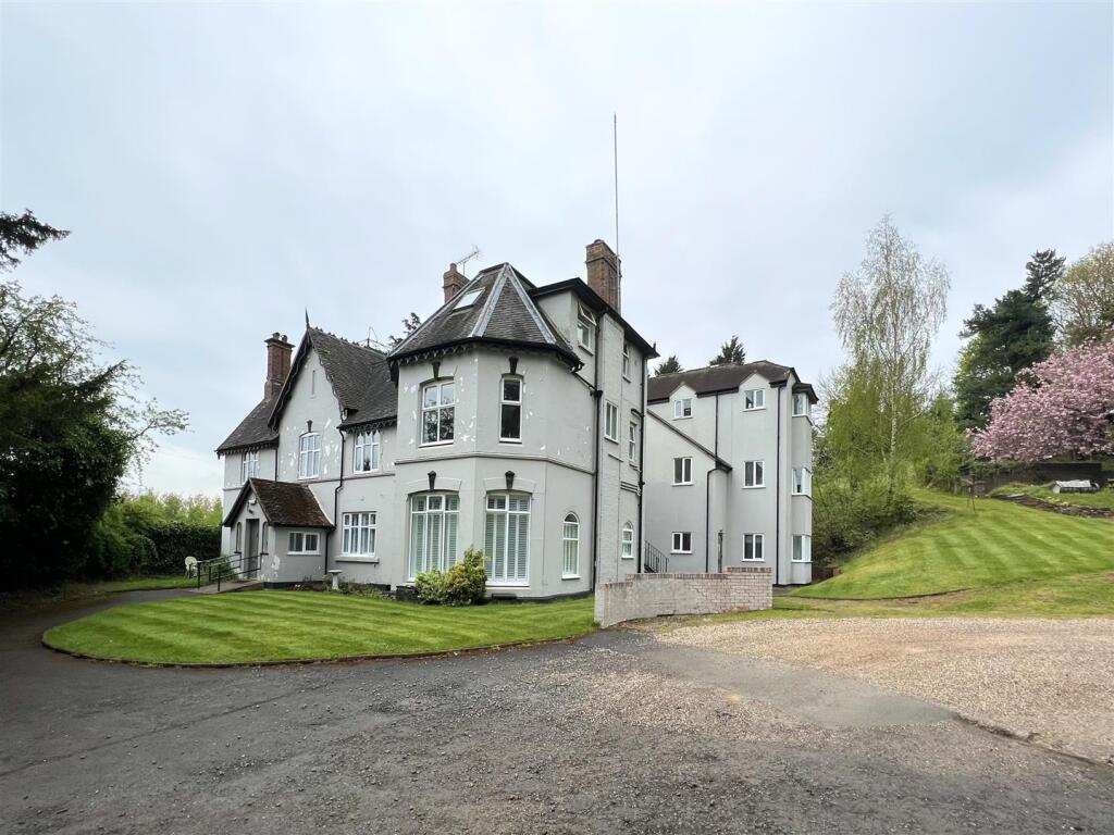 Odnall Lane Clent 1.jpg