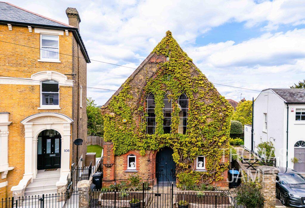 Vicars Moor Lane, extraordinary chapel conversion