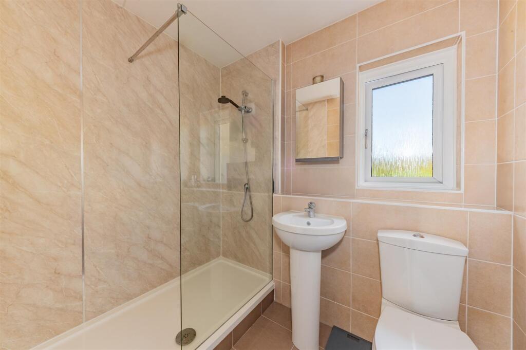 119D Arbroath Road Dundee-8.JPG