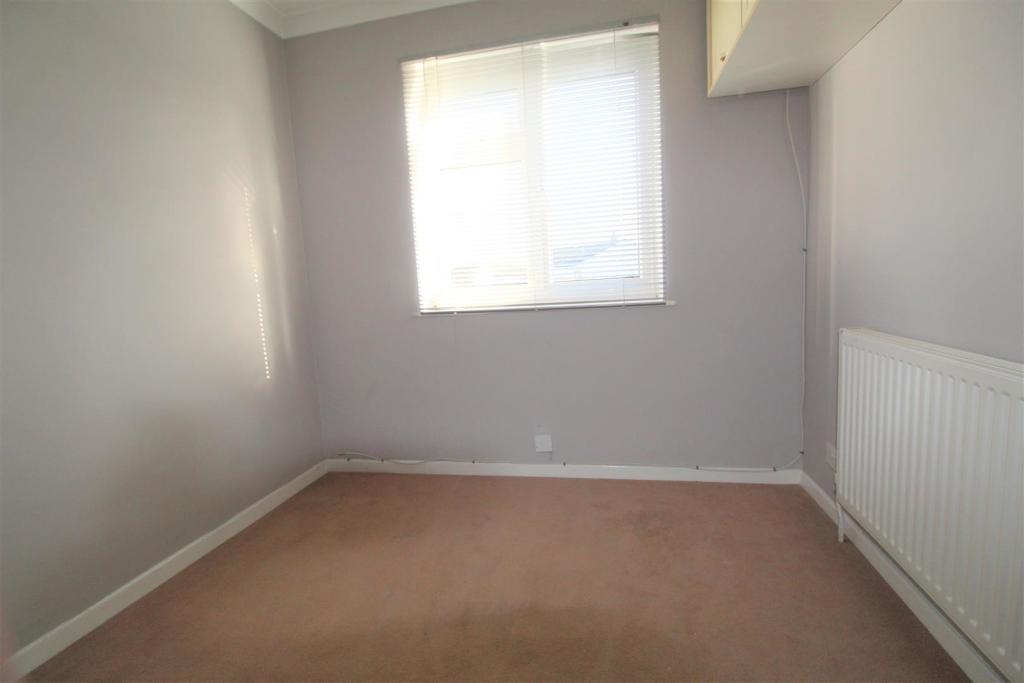 BED 3.JPG