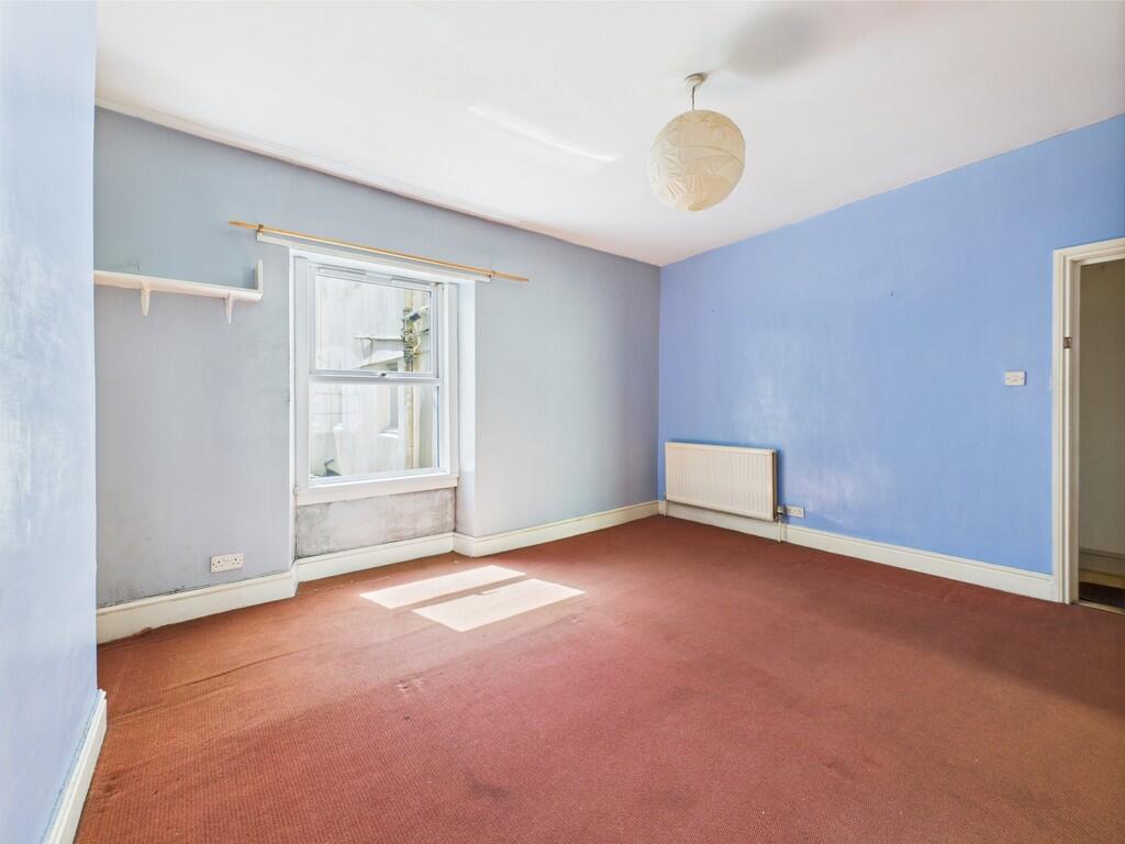 CAM03974G0-PR0141...