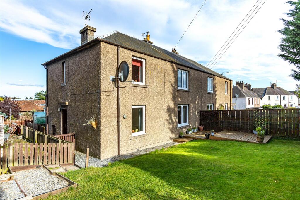 16 Eildon Terrace Outsides 07.JPG