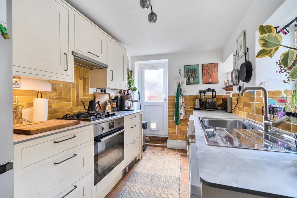 Cyprus Terrace, Barnstaple, Devon, EX32